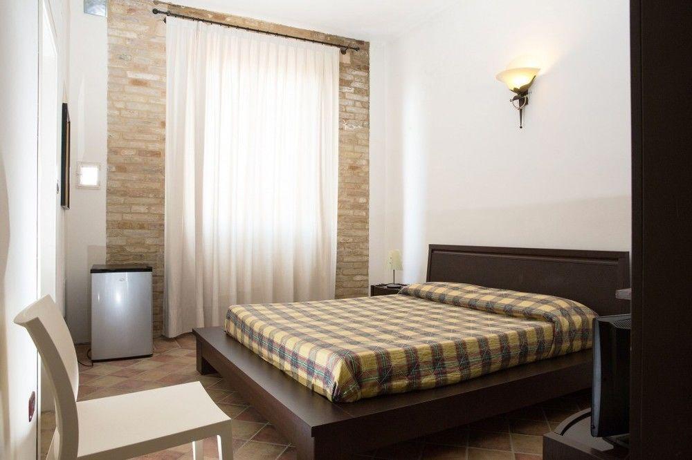 Hotel I Tigli albergo diffuso Corinaldo Esterno foto