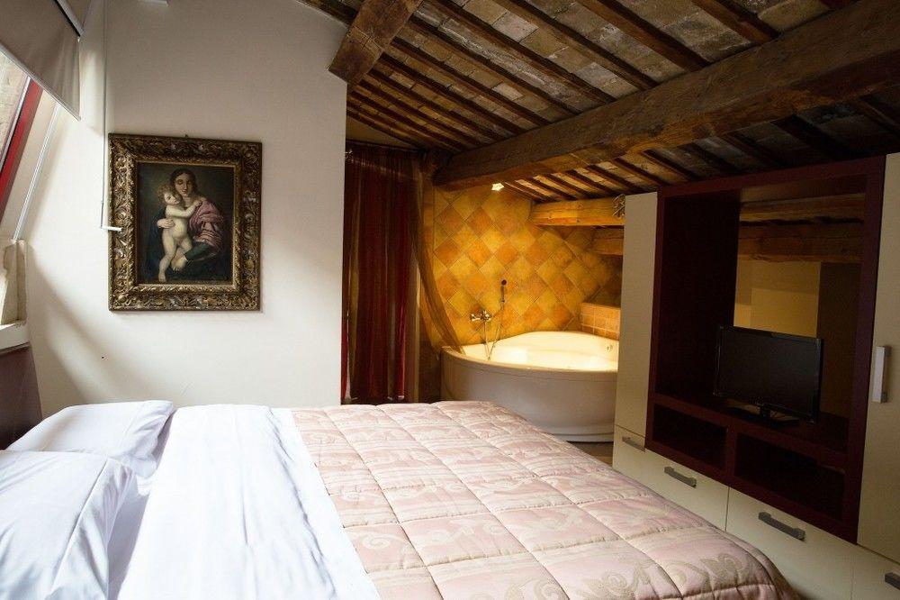 Hotel I Tigli albergo diffuso Corinaldo Esterno foto